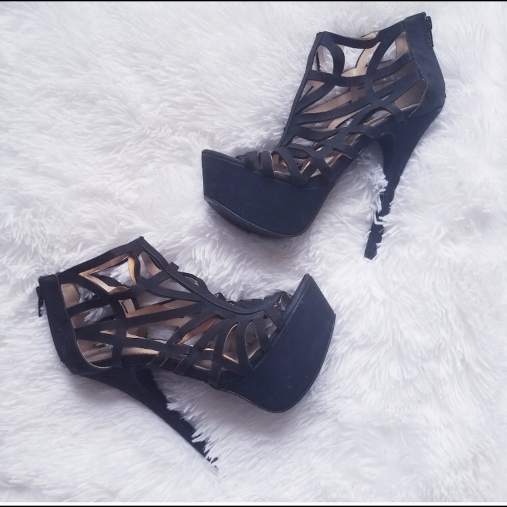 Black Charlotte Russe heels